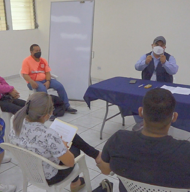 Alcaldía de San Salvador mantiene diálogo permanente con vendedores que ocuparán de forma voluntaria el mercado Hula Hula