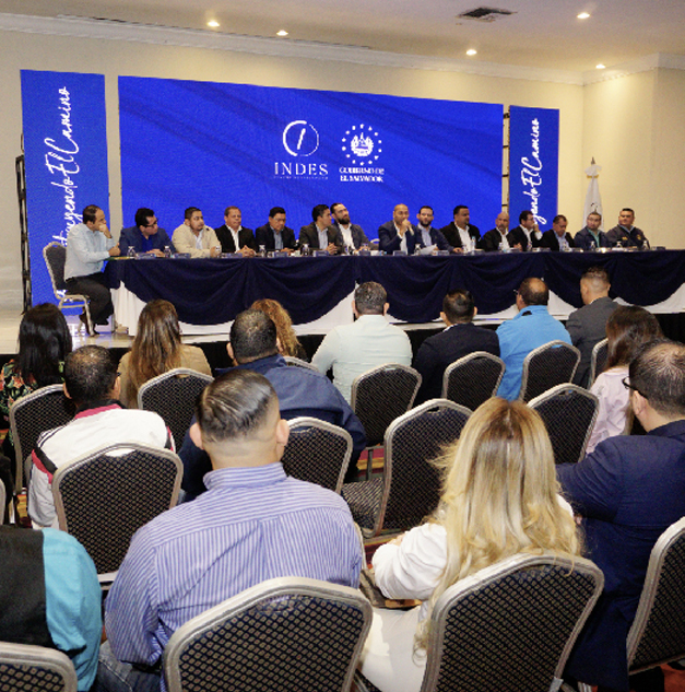 Alcaldía de San Salvador formará talentos locales para la Liga Nacional de Fútbol creada por el INDES