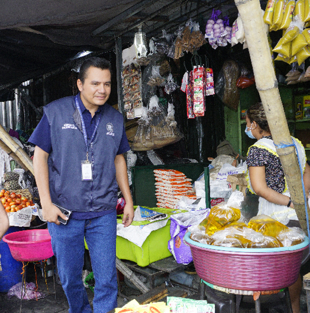 CAM verificó espacios autorizados de venta en el mercado La Tiendona